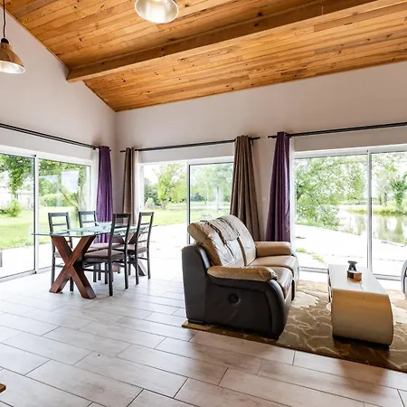 Le Panoramique Du D'isachris Queyrac
